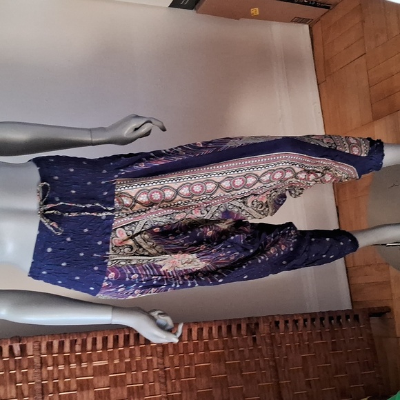 🌟 3/$30 . Versatile Meditation Romper/Pants - Picture 4 of 6